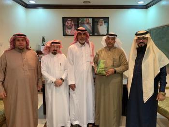 «إعلام الأحساء» يكرم العمران