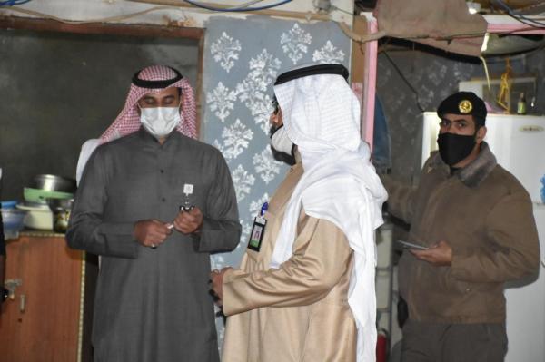 4 مخالفات في «إسكان العمال» بالقيصومة