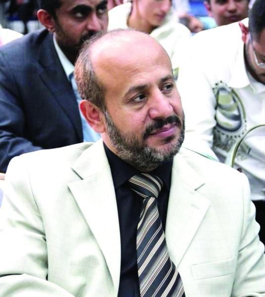 «القعاري» إلى درجة الأستاذية
