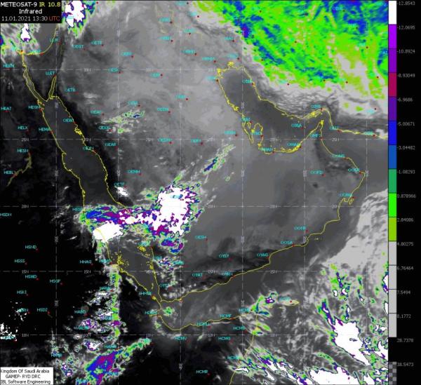 أمطار رعدية على جدة وخليص