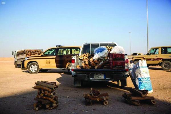 ضبط 44 مركبة حطب مخالفة بالمناطق