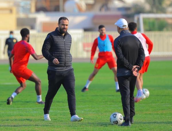 المناعي يجهز اليامي والسفري لمواجهة الفيصلي