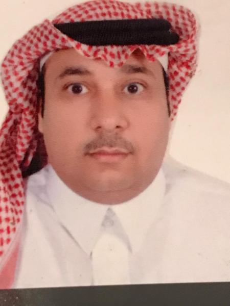«مواقف» و«ميناء جاف» لمنع تكدس الشاحنات