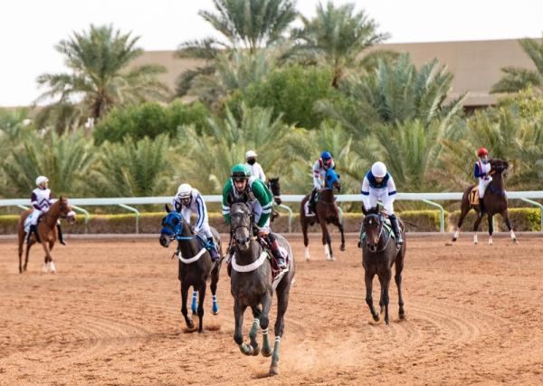 «الأبيض» ينفرد بصدارة الإسطبلات السعودية