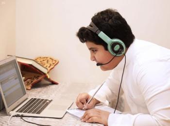 الشرقية.. 428 ألف طالب يعودون للدراسة غدا "عن بعد"