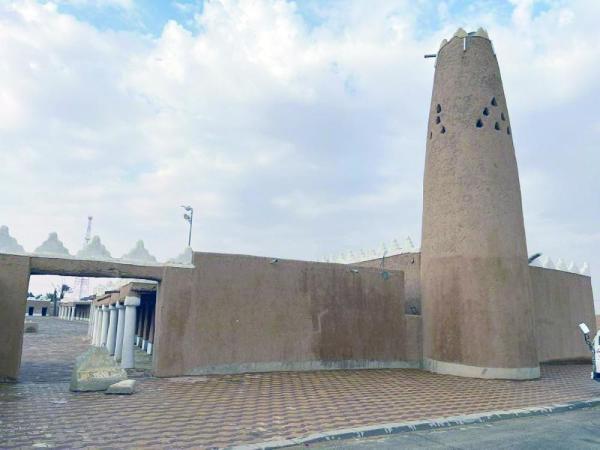 «لينة».. قرية الآبار والماء العذب