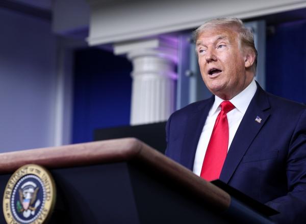 ترامب يرفع قيود السفر عن أوروبا والبرازيل