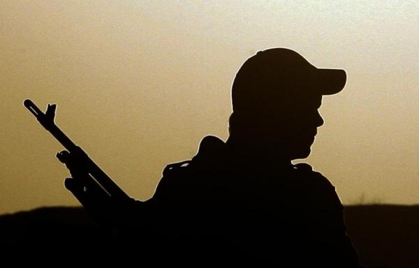«أفريكوم» تدمر معقلاً لـ«الشباب الإرهابية» في الصومال