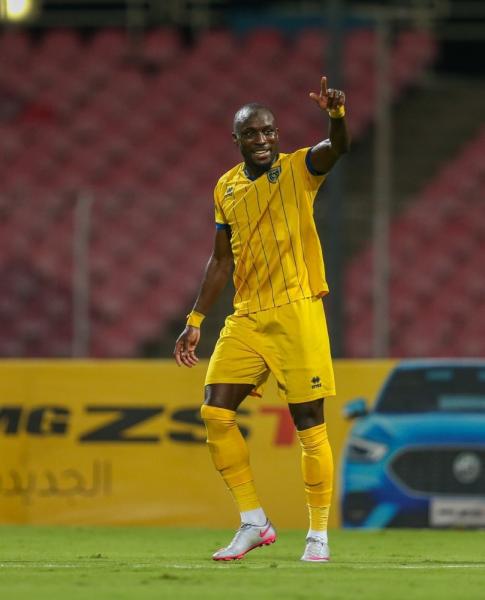 الهلال والتعاون.. الاختبار الصعب