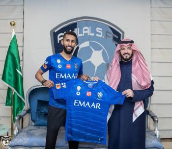 الهلال يجدد عقد قائده حتى عام 2025