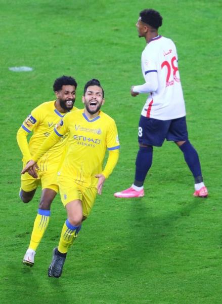الهلال .. يغرد بالصدارة