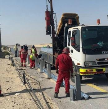 استبدال فواصل التمدد على طريق «الدمام - الخفجي»