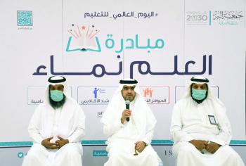 بر الشرقية توزع 220 جهاز حاسب للطلاب الأشد حاجة