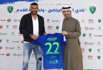 الفتح يضم الجزائري هلال سوداني