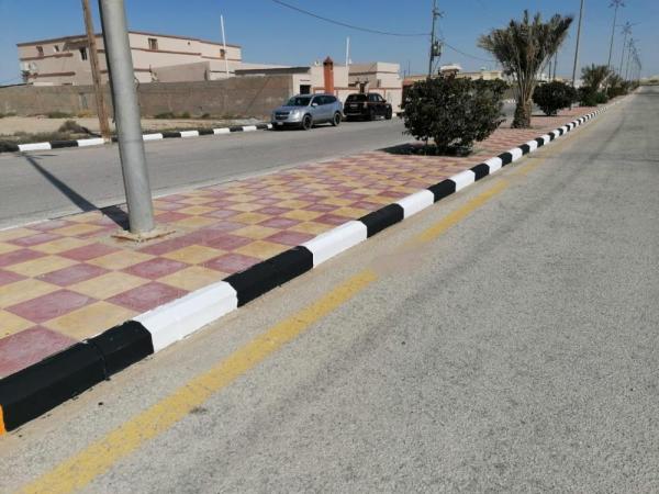 طلاء الأرصفة وصيانة الطرق بمليجة