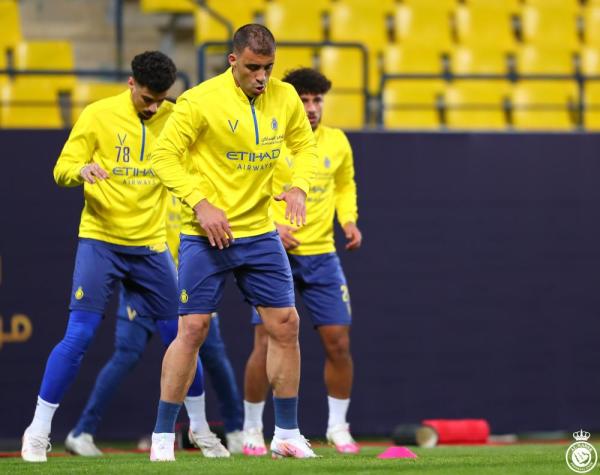 النصر يحتفل بالسوبر ويفتح ملف التعاون