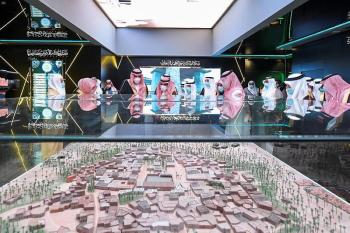 أمير المدينة يُدشن المتحف الدولي للسيرة النبوية 