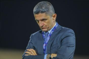 المؤثرون في الهلال يبعدون رازفان