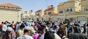 تهاون «المصلين».. خطر يهدد بانتشار «كورونا»