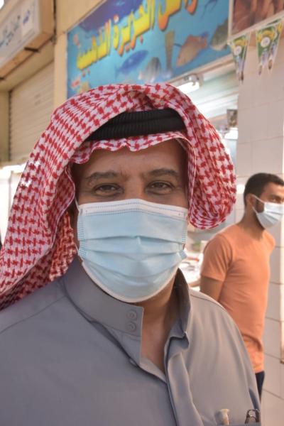 «التباعد الآمن» يغيب عن أسواق الدمام