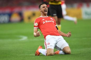 الهلاليتفق مع الرحالة البرازيلي «غالاردو»