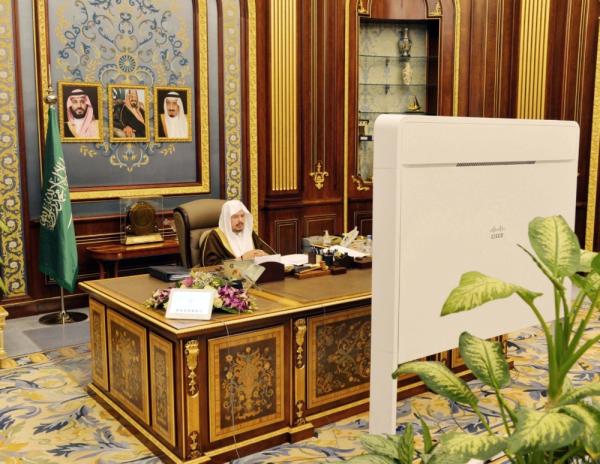 «الشورى» لـ«الموارد البشرية»: وطنوا الوظائف القانونية