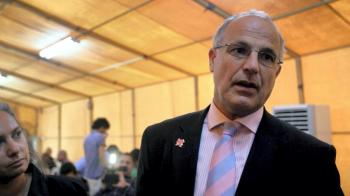 بريطانيا: على الحوثيين وقف هجماتهم فورًا