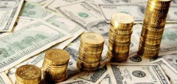 ارتفاع الذهب لليوم الثالث على التوالي مع تراجع الدولار