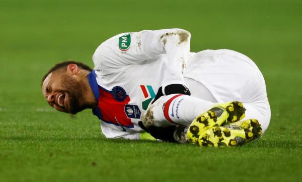 كومان يطالب بحماية نيمار