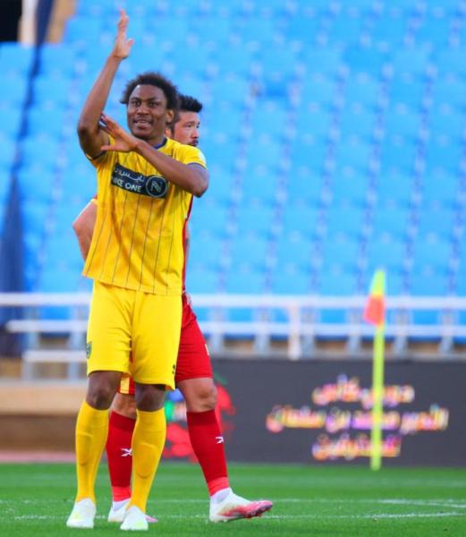 الهلال والاتفاق.. قمة خارج التوقعات