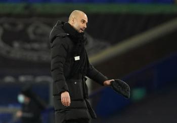 جوارديولا يطالب لاعبيه بالاستمتاع