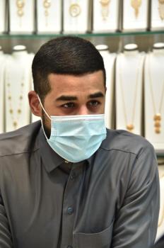 «الجائحة» تقود 70 % من محلات الذهب للبيع الإلكتروني