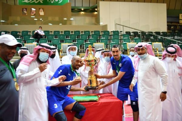 الزغيبي والبابطين يتوجان طائرة الهلال