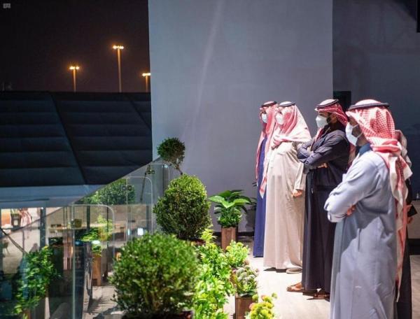 ولي العهد يشهد سباق فورمولا الدرعية