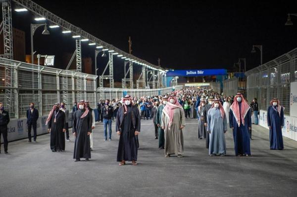 ولي العهد يشهد سباق فورمولا الدرعية