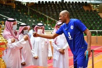 الزغيبي والبابطين يتوجان طائرة الهلال