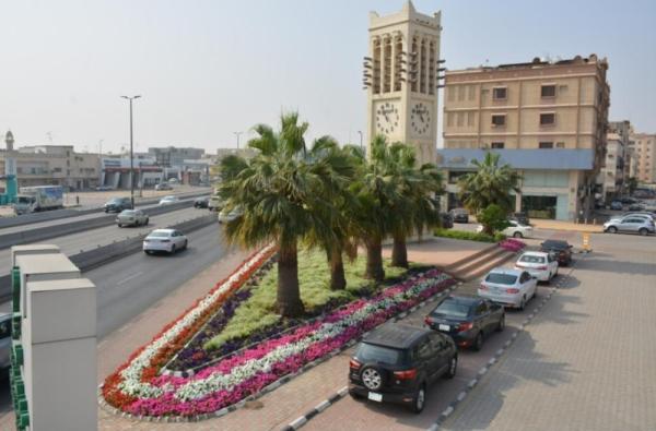 نصف مليون زهرة تتفتح في ميادين الدمام