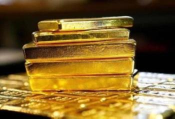 ارتفاع طفيف للذهب مع تراجع الدولار