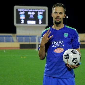 «10 هاتريك».. والمقرن السعودي الوحيد