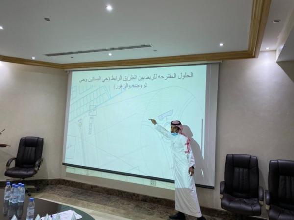 طريق حي البساتين على طاولة «بلدي بقيق»