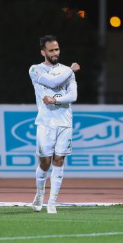 الأهلي وضمك.. لقاء تصحيح الأوضاع