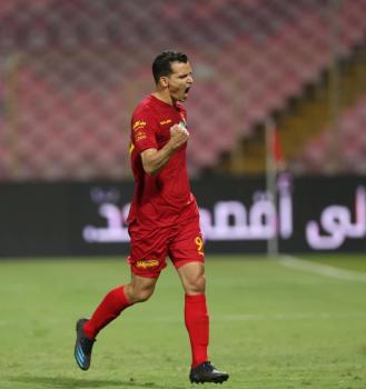 ضمك يقسو على الأهلي بثلاثية