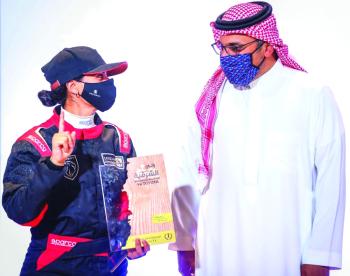 حادث.. رالي الشرقية أصابني بالرعب.. وأكملت السباق بصعوبة