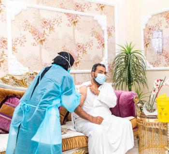 8 فرق ميدانية لتطعيم مستفيدي الرعاية المنزلية
