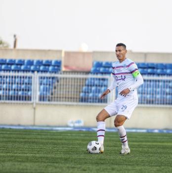 القادسية والعين.. أهداف متناقضة