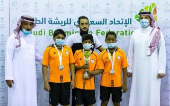 ناشئي الهلال وبراعم الفيصلي أبطال الوسطى للريشة