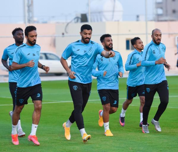 الفتح يمنح لاعبيه راحة يوما