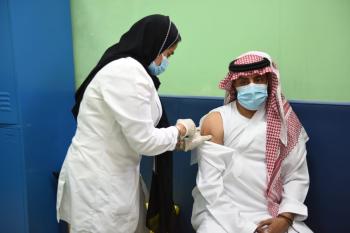 142 مستفيدا من اللقاح بـ«إرادة الدمام»