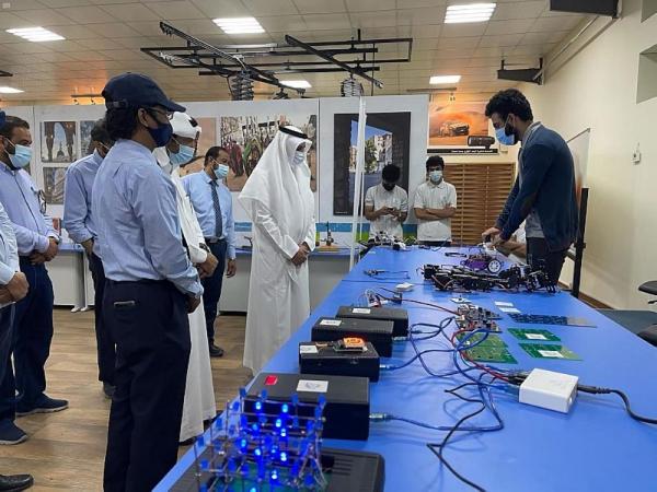 مبادرات تقنية بمعهد جدة الصناعي