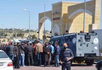العاهل الأردني يشكل لجنة عسكرية للتحقيق في حادث «السلط»